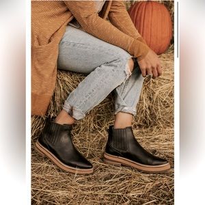 ROOLEE Prince Booties